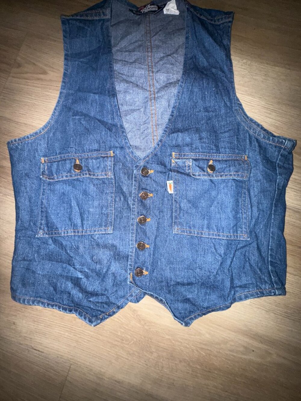 Vintage 70s Levi's Fresh Produce Denim Vest Medium carrot tab